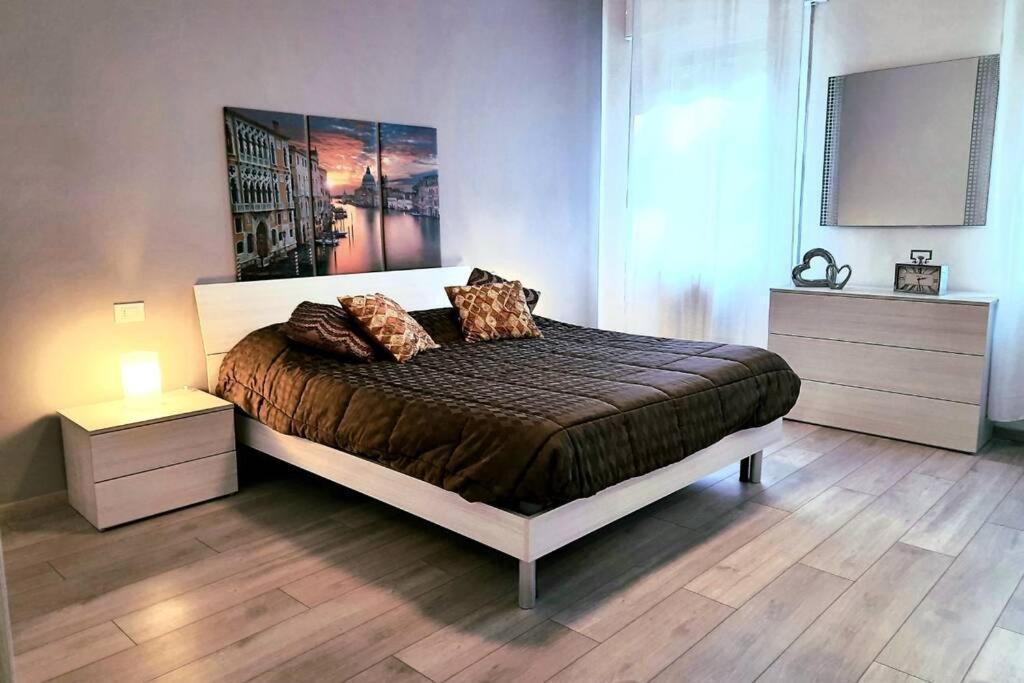 Marco'S Apartment -Ideale Per Venezia- Местре Екстериор снимка
